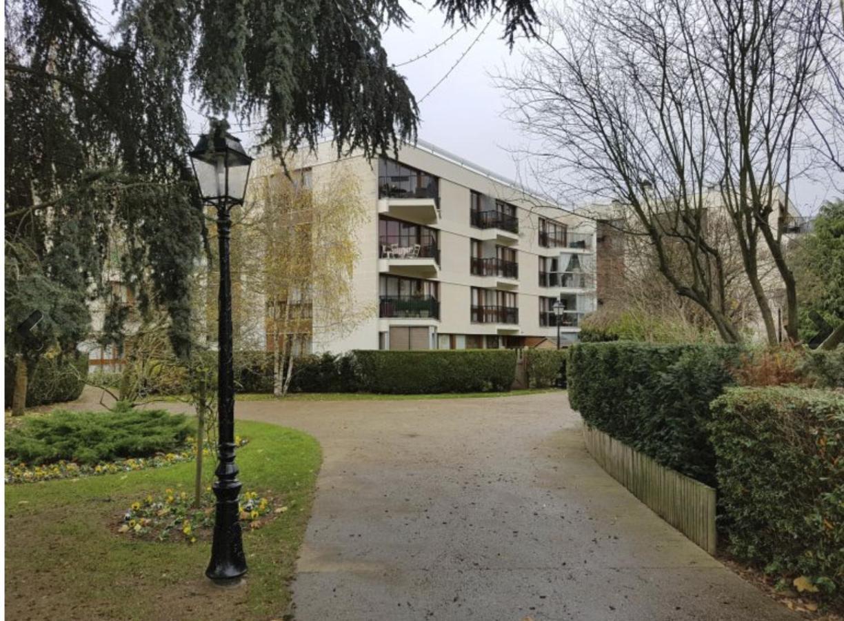 Grand Studio Proche Versailles Chateau Le Chesnay  Eksteriør bilde